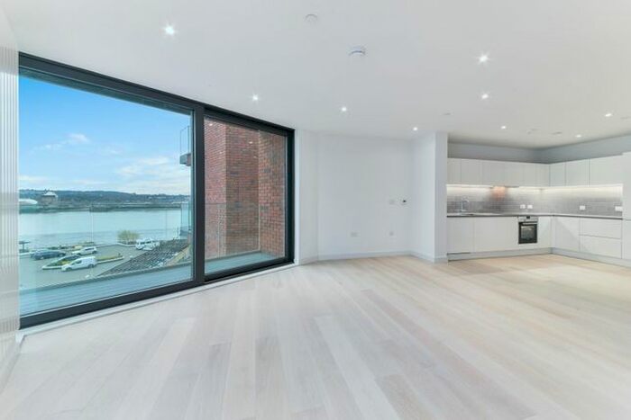 2 Bedroom Flat To Rent In Summerston House, Royal Wharf, London, E16