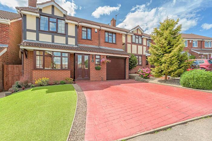 5 Bedroom Detached House For Sale In Roper Way, Dudley, DY3