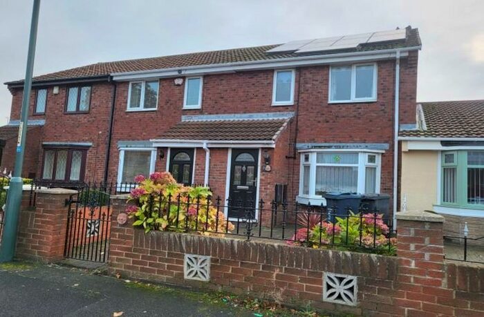 3 Bedroom Property To Rent In Fraser Close, South Shields NE33