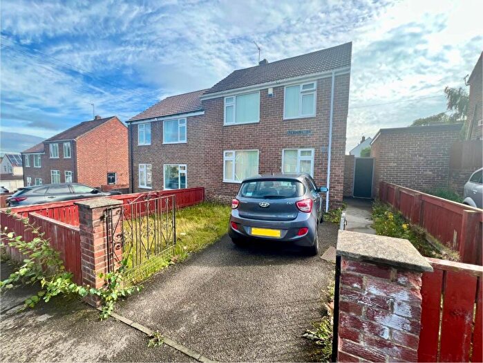 2 Bedroom Semi-Detached House For Sale In Newton Drive, Framwellgate Moor, Durham, DH1