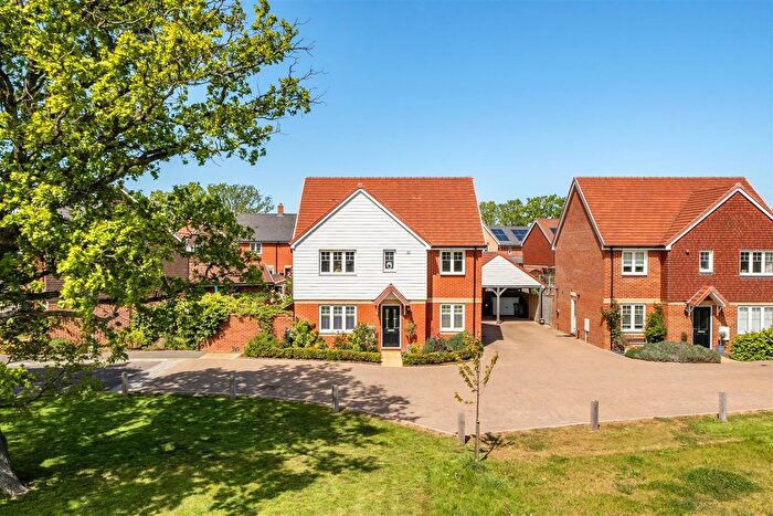 5 Bedroom Detached House For Sale In Sentinel Way, Headcorn, Ashford, TN27