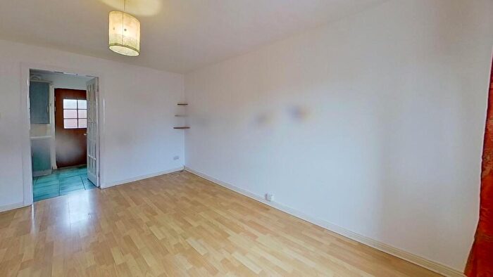 2 Bedroom Terraced House To Rent In Ruthven Place, Edinburgh, EH16