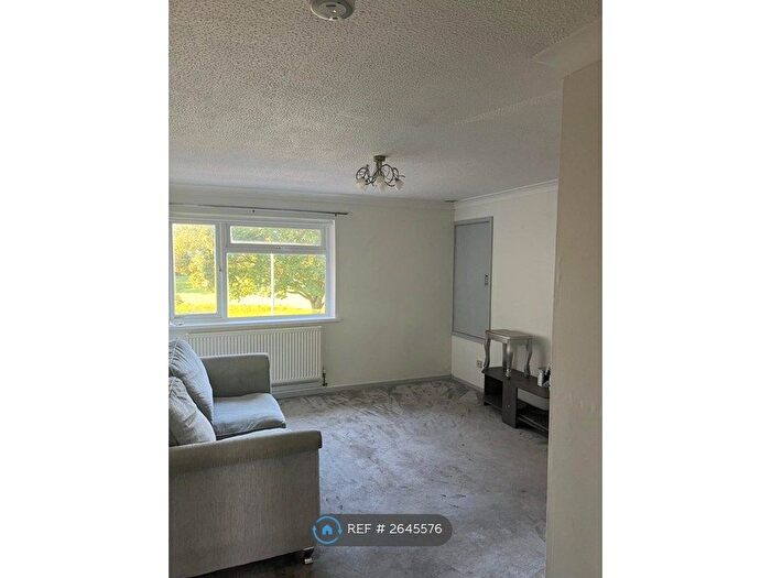 1 Bedroom Flat To Rent In Tarrant Road, Bournemouth, BH9