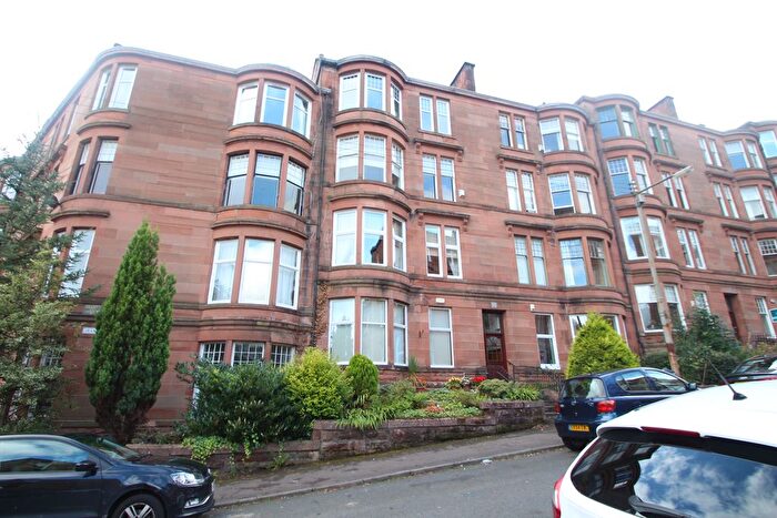 2 Bedroom Flat To Rent In Grantley Gardens, Glasgow, G41