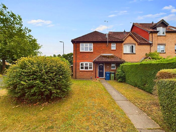 3 Bedroom End Of Terrace House To Rent In Minstrel Way, Churchdown, Gloucester, Gloucestershire, GL3