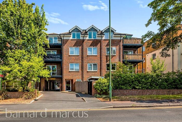 1 Bedroom Apartment To Rent In Woodcote Road, Wallington, SM6