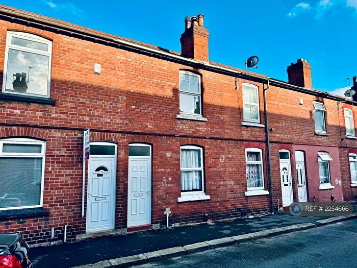 3 Bedroom Terraced House To Rent In Regent Street, Doncaster, DN4