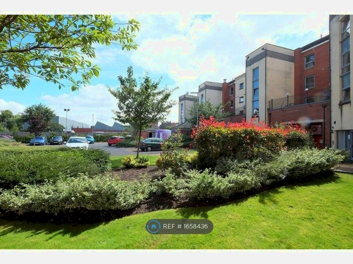 2 Bedroom Flat To Rent In Dennistoun, Glasgow, G31