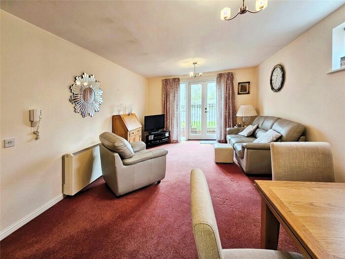 2 Bedroom Flat For Sale In Fairland Court, Fairland Street, Wymondham, Norfolk, NR18