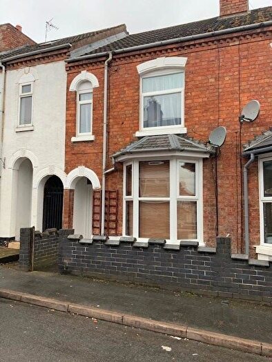 2 Bedroom Terraced House To Rent In New Street, Rugby, CV22