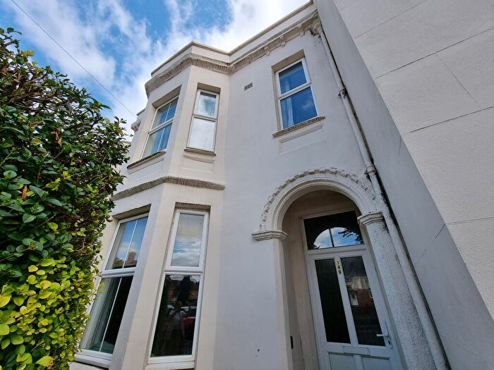 6 Bedroom House To Rent In Tachbrook Road, Leamington Spa, CV31