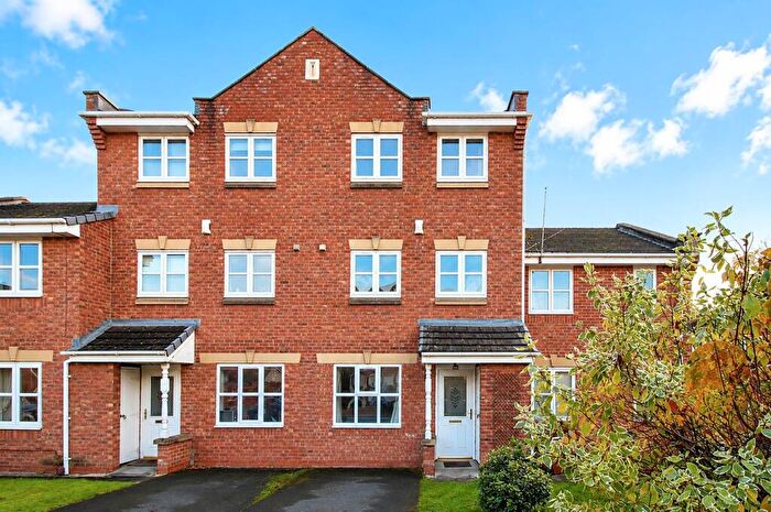 4 Bedroom Town House For Sale In Woodacre, Whalley Range, Manchester, M16