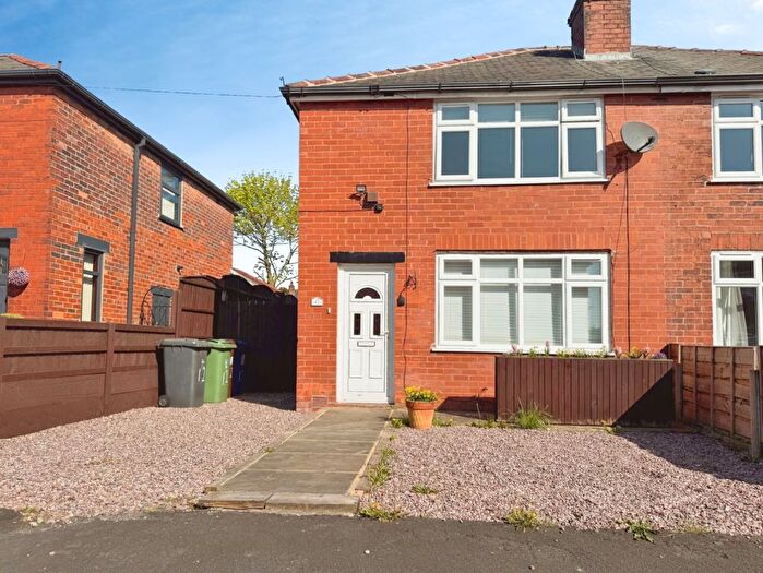 3 Bedroom Semi-detached House To Rent In Kenneth Grove, Leigh, WN7