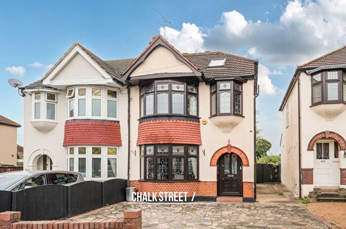 4 Bedroom Semi-Detached House For Sale In Westland Avenue, Hornchurch, RM11