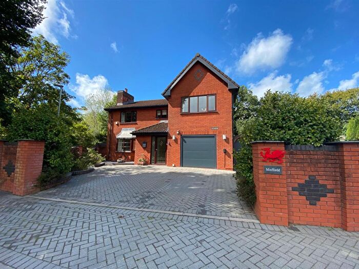 4 Bedroom Detached House For Sale In Tir Einon, Llanelli, SA14