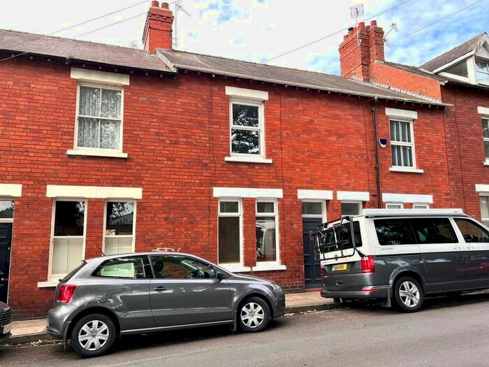 2 Bedroom Terraced House To Rent In South Bank Avenue, York, YO23