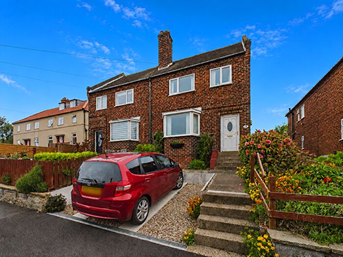 3 Bedroom Semi Detached House For Sale In The Ropery, Whitby, YO22