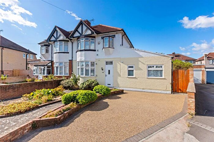 3 Bedroom Semi-Detached House For Sale In Catherine Gardens, Hounslow, TW3