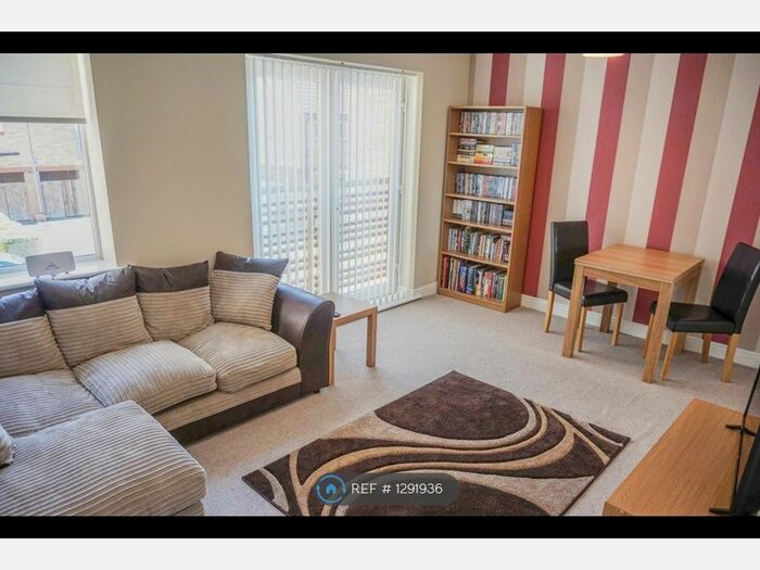 2 Bedroom Flat To Rent In Hawkshead Place, Newton Aycliffe DL5