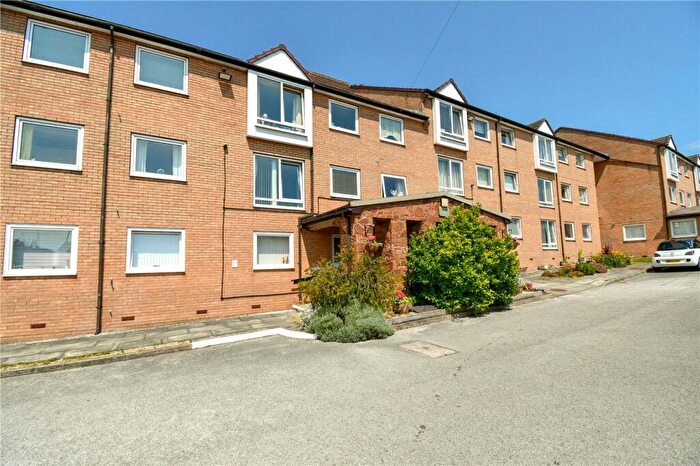 1 Bedroom Retirement Property For Sale In Redcroft, Well Lane, Greasby, CH49