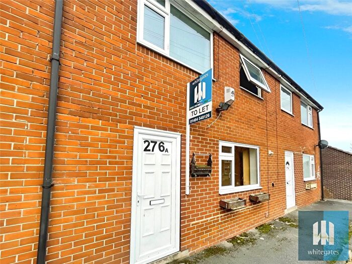 1 Bedroom Flat For Sale In Whinney Hill Park, Brighouse, West Yorkshire, HD6