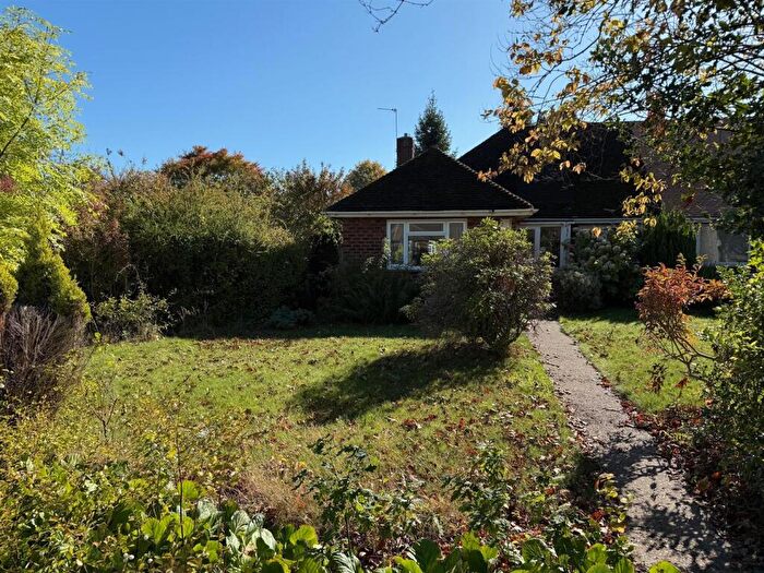 3 Bedroom Semi-Detached Bungalow For Sale In Oberon Drive, Shirley, Solihull, B90
