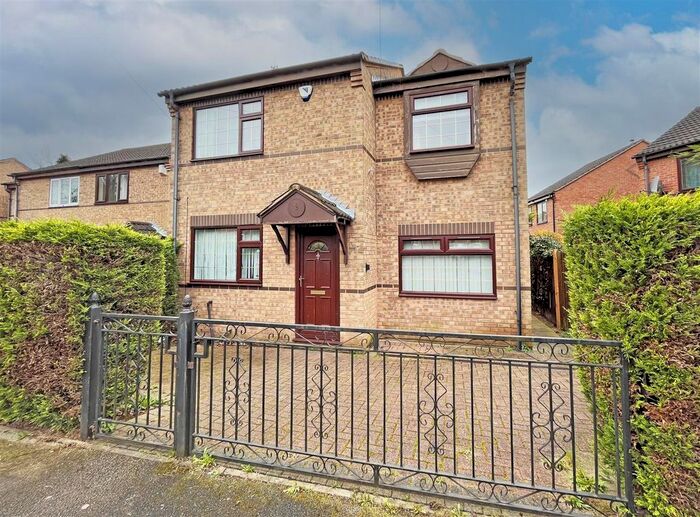 4 Bedroom Detached House To Rent In Vulcan Close, Basford, Nottingham, NG6