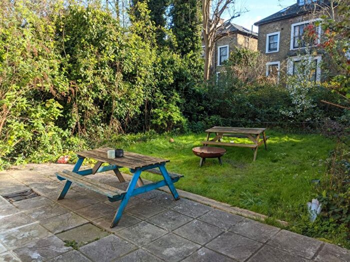 3 Bedroom Flat To Rent In St. John's Grove, London, N19