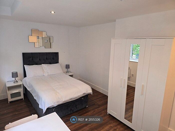 Studio To Rent In Stafford St, Stafford, ST16