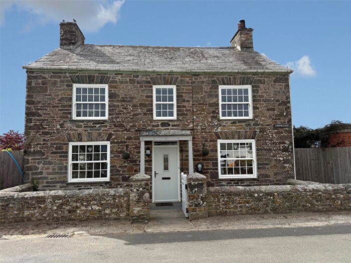 4 Bedroom Detached House For Sale In Coads Green, Launceston, Cornwall, PL15