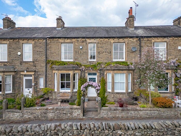 4 Bedroom Terraced House For Sale In Pendle View, Long Preston, Skipton, North Yorkshire, BD23