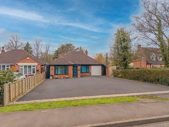 4 Bedroom Bungalow For Sale In Earlswood Common, Earlswood, Solihull, B94