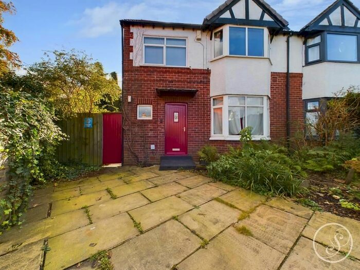 3 Bedroom Semi-Detached House To Rent In Henconner Drive, Chapel Allerton, Leeds, LS7