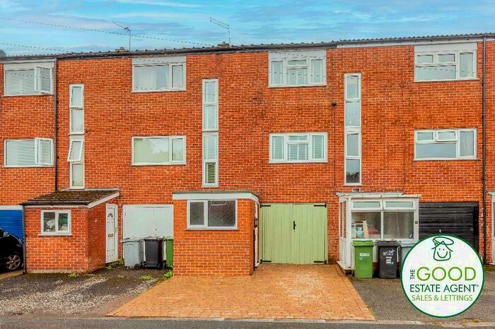 4 Bedroom Terraced House To Rent In Clough Avenue, Wilmslow, SK9