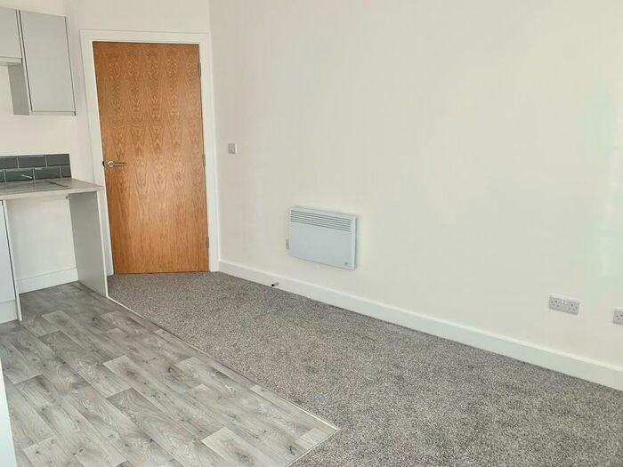 1 Bedroom Flat To Rent In Station House, High Street, Long Eaton, NG10