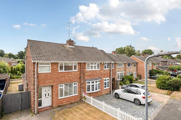 3 Bedroom Semi-Detached House To Rent In Ascot, Berkshire, SL5