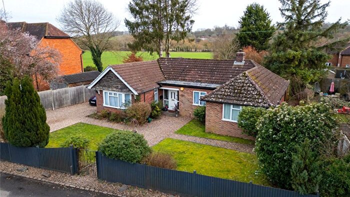 4 Bedroom Bungalow For Sale In Dark Lane, Bradfield, Reading, Berkshire, RG7