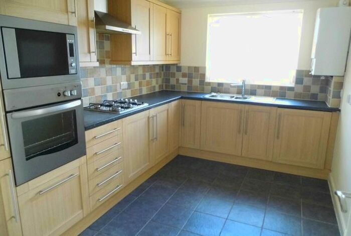2 Bedroom Flat To Rent In Acre Park, Bacup, OL13