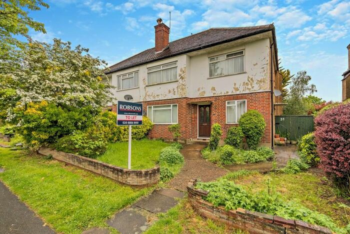 2 Bedroom Flat To Rent In Tolcarne Drive, Pinner, HA5