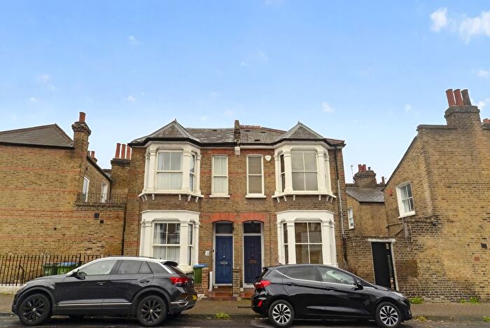 3 Bedroom Terraced House To Rent In Circus Street, London, SE10