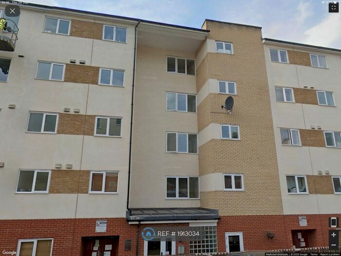 1 Bedroom Flat To Rent In Lee Heights, Maidstone, ME14