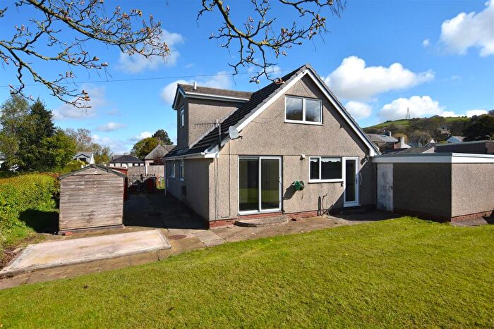 4 Bedroom Detached Bungalow For Sale In Askam View, Askam-In-Furness, LA16