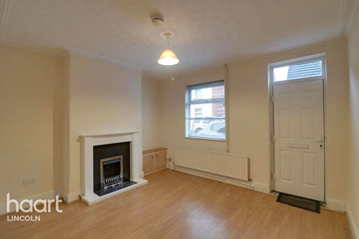3 Bedroom Terraced House To Rent In Bargate, Lincoln, LN5