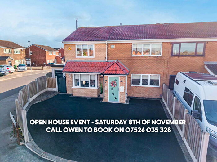 4 Bedroom Semi Detached House For Sale In Fleet Hill Crescent, Barnsley, S71