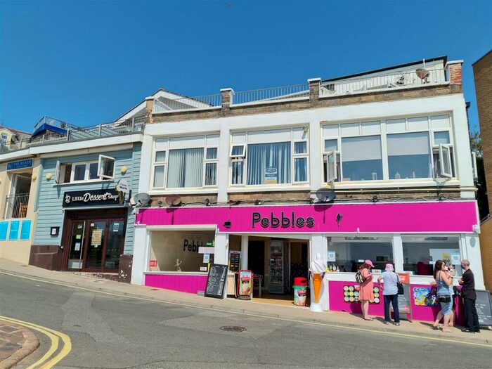 2 Bedroom Apartment To Rent In Pier Street, Sandown, PO36