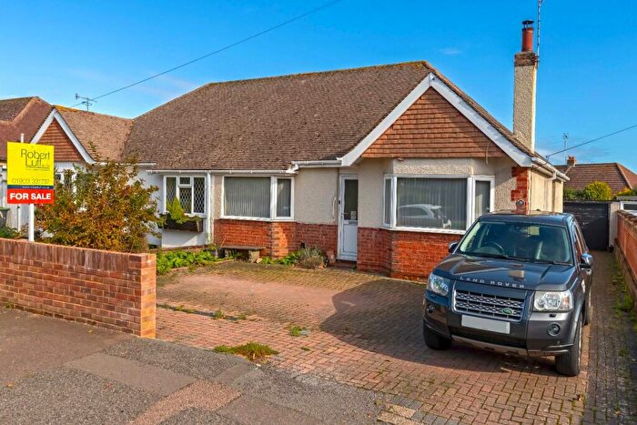 2 Bedroom Semi-Detached Bungalow To Rent In Upper Boundstone Lane, Lancing, BN15