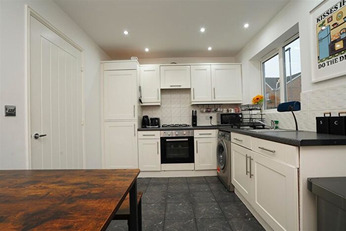 3 Bedroom Detached House For Sale In Northfield Grange, South Kirkby, Pontefract, WF9
