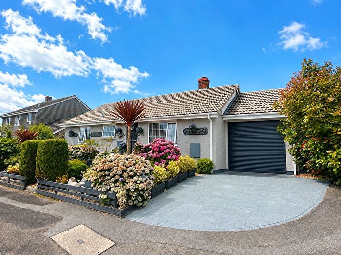 3 Bedroom Bungalow For Sale In Lamorna Park, Torpoint, Cornwall, PL11