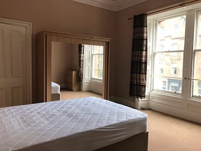 3 Bedroom Flat To Rent In Marchmont Road, Marchmont, Edinburgh, EH9