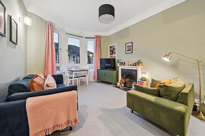 1 Bedroom Flat For Sale In Ettrick Place, Flat /, Shawlands, Glasgow, G43